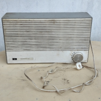 Стара радио точка, снимка 1 - Други ценни предмети - 45002056