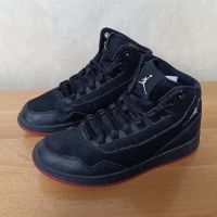 Nike Air Jordan Executive Bred, снимка 2 - Маратонки - 45760816