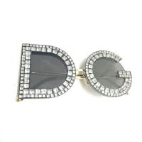 Модни слънчеви дамски очила с форма на стъклата, снимка 4 - Слънчеви и диоптрични очила - 45225704