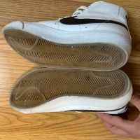 Дамски обувки Nike Blazer, снимка 5 - Маратонки - 45477064