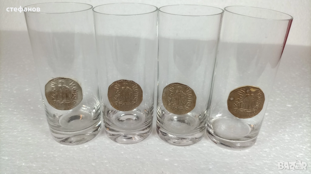 Чаши за безалкохолно с лепната имитация на старинна монета, 4 бр, снимка 1