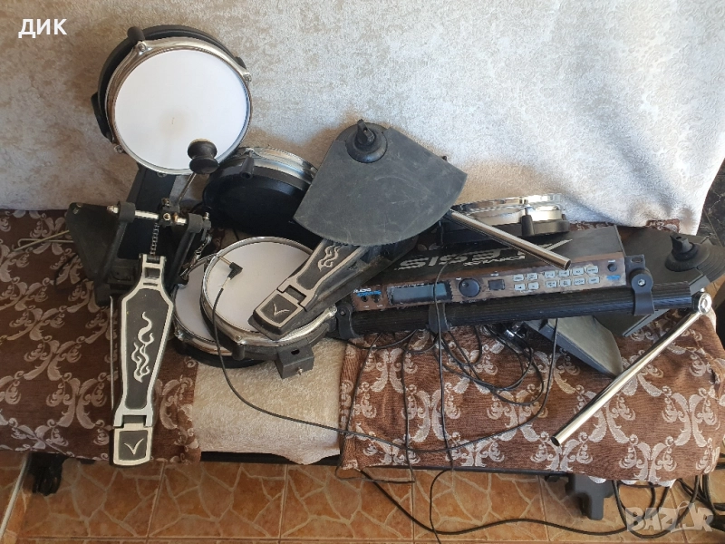 Alesis dm5 , снимка 1