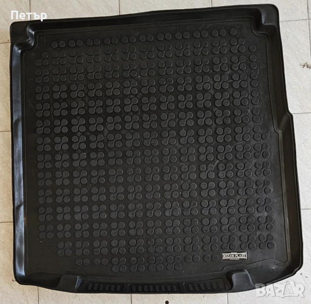 Гумена стелка за багажник за TOYOTA COROLLA TS (2018+), снимка 1