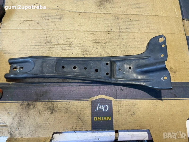 Усилваща Скоба Държач Брава Капак A0110000301 Porsche Cayenne 3.0D 92A/EG22/2012, снимка 1