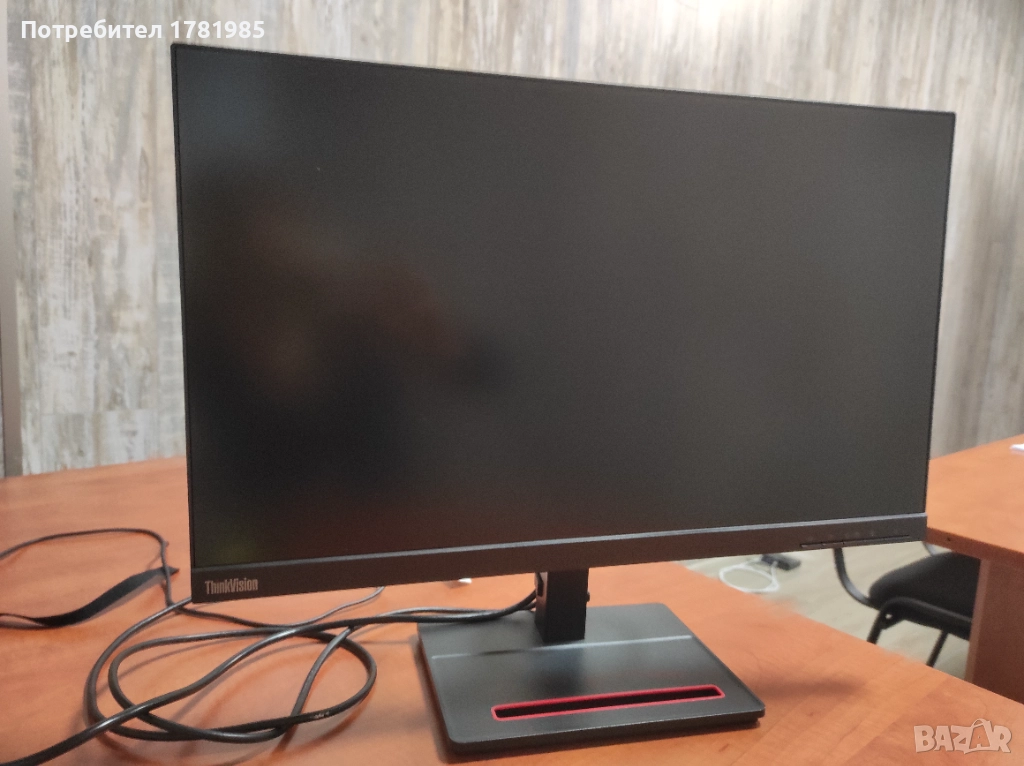Монитор Lenovo , снимка 1