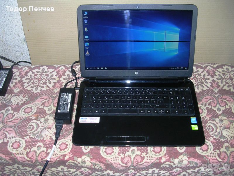 HP 15 Notebook PC - Core i5, 8 GB RAM, 1 TB HDD, матрицата е за смяна, снимка 1