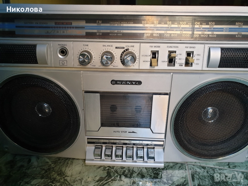 Продавам касетофон SANYO M9830K, за профилактика , снимка 1