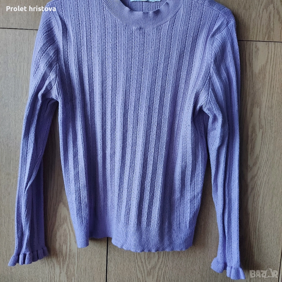 Три пуловера,с цени и размери за всеки, снимка 1