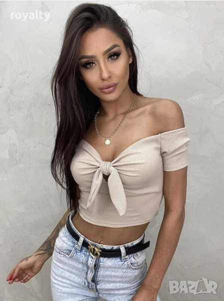 Бежова блуза с пандела, снимка 1