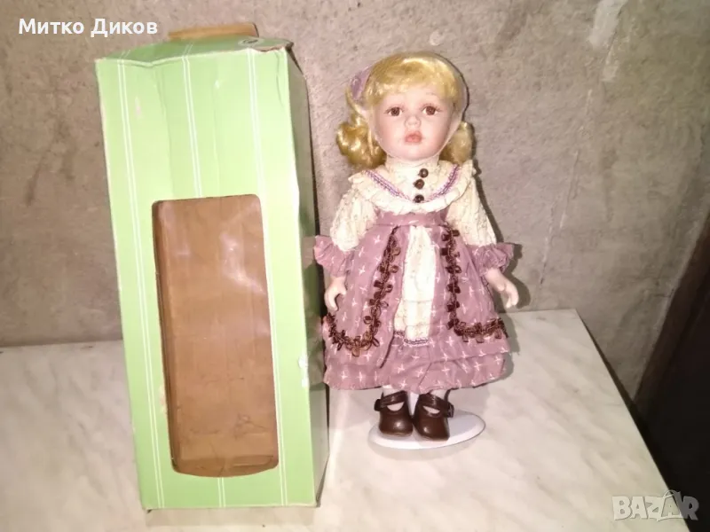 Немска порцеланова кукла от соца ГДР винтидж нова в кутия Н-305мм , снимка 1