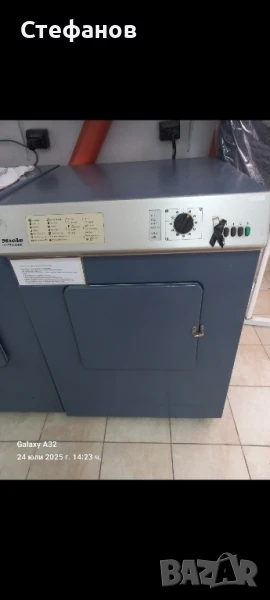 Продавам професионална сушилня Миеле 7.5 кг 2бр, снимка 1