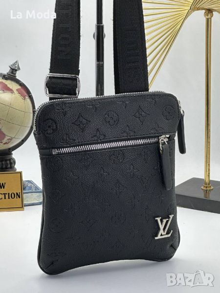 Мъжка чанта Louis Vuitton черна звезда реплика цип , снимка 1