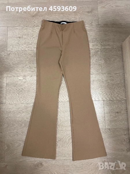 Нов дамски панталон Cropp, снимка 1