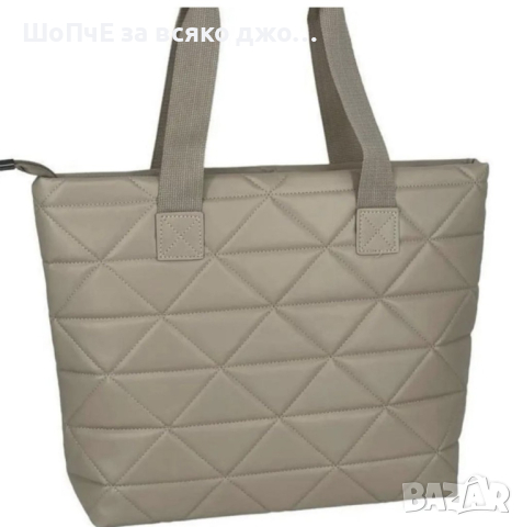 Дамска капитонирана чанта от еко к. - супер удобна подходяща за ежедневието, снимка 4 - Чанти - 45007988