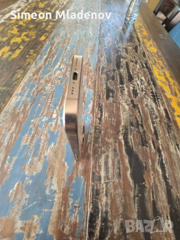 Айфон 16 PRO още 1година гаранция., снимка 11 - Apple iPhone - 52656983