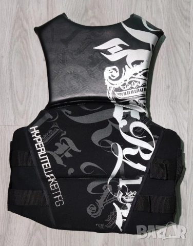 Най-добрите висок клас жилетки за джет,уейкборд,кайт и др.водни спортове, снимка 14 - Водни спортове - 28891351