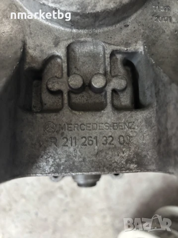 Ръчна 6 степенна скоростна кутия Mercedes-Benz W203 2.7 CDI, снимка 4 - Части - 50565842