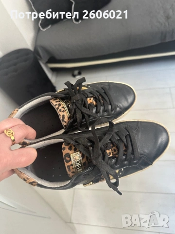 Сникърси, Liu jo, Oригинал! , снимка 2 - Маратонки - 54185985