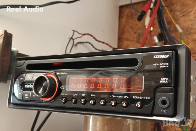 CD плеър с USB Clarion BMW e34 e36, снимка 8 - Аксесоари и консумативи - 51157946