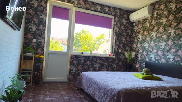 Продавам двустаен апартамент в разширен център на гр Перник , снимка 17 - Етаж от къща - 44311559