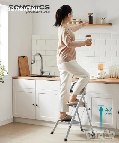 Сгъваема стълба Songmics, снимка 4 - Други стоки за дома - 53108363