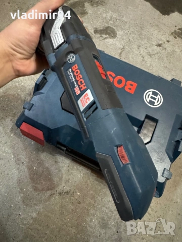 Bosch GOP 18V-28 мултитул, снимка 3 - Други инструменти - 52898470