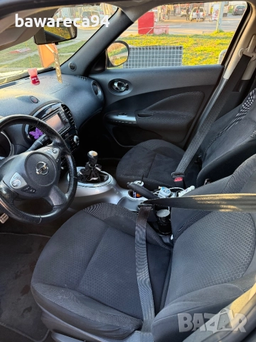 Nissan Juke 1.6 Turbo, снимка 9 - Автомобили и джипове - 52423864