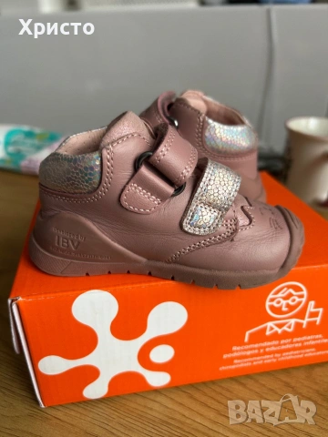 Обувки за прохождане biomecanics, снимка 2 - Бебешки обувки - 53654378