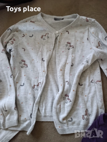 Лот 122/128 Блузка, жилетка, клин, пижама, снимка 4 - Детски комплекти - 52343040