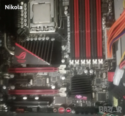 Продавам/Бартер Дъно ASUS RAMPAGE 3G с 8 ядрен процесор Intel Core i7-950 Republic of Gamers ! , снимка 2 - Процесори - 52552599