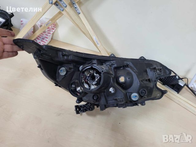 Ляв фар фарове Honda HRV lqv far farove хонда хрв, снимка 13 - Части - 45780728