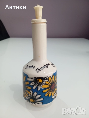 Стар порцеланов оливерник Goebel , снимка 5 - Чинии - 52661606