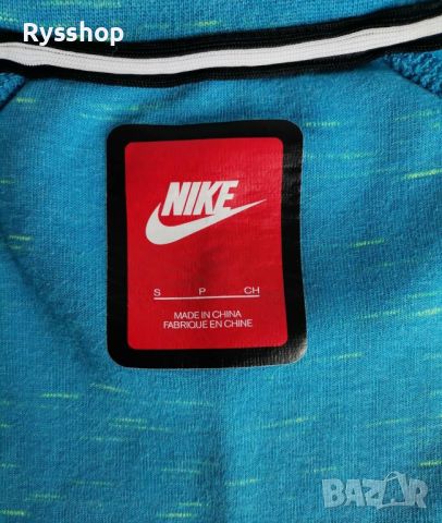 Дамско горнище Nike, снимка 3 - Суичъри - 45385114