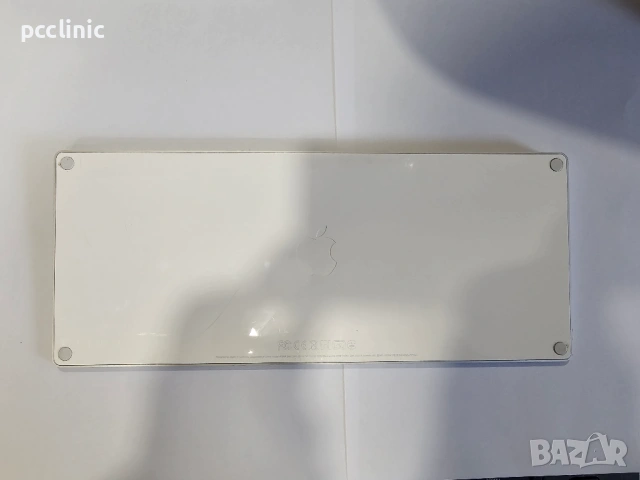 Apple Bluetooth wireless клавиатура Model A1644 EMC 2815 5V lightning Magic Keyboard QWERTY, снимка 2 - Клавиатури и мишки - 53150596