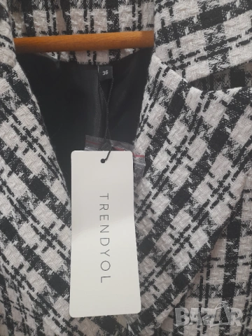 Ново сако 36 номер, снимка 5 - Сака - 53052520