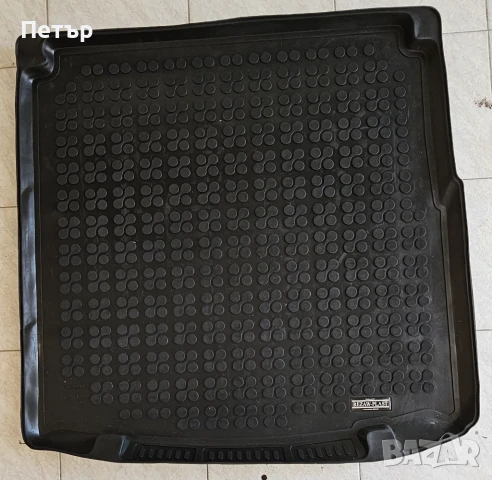 Гумена стелка за багажник за TOYOTA COROLLA TS (2018+)