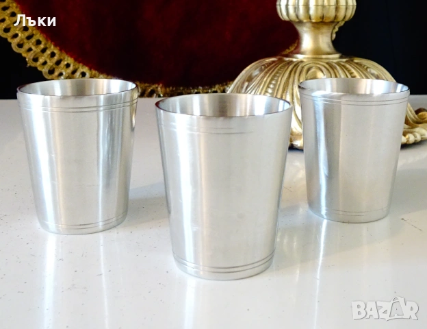 Калаена чаша за ракия,рицар,пушки,орел. , снимка 4 - Антикварни и старинни предмети - 54295431