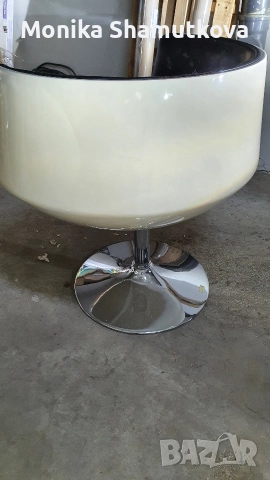 Тапицирани с еко кожа столове - бял и черен - с основа хром, снимка 5 - Столове - 52850004