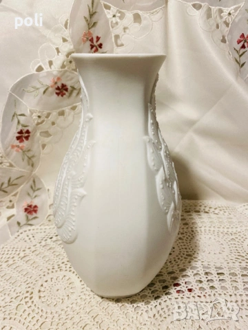 порцеланова ваза, снимка 3 - Вази - 53332411
