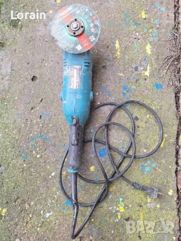 Ъглошлайф Makita GA5021C, 1450 W, 125 мм, снимка 3 - Други инструменти - 52424445