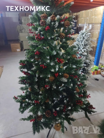 Изкуствена коледна елха декорирана с шишарки и горски плодове, зелена,, снимка 6 - Декорация за дома - 52348433