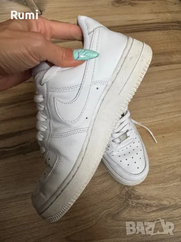 Оригинални кецове NIKE AIR FORCE 1 LOW! 36,5 н, снимка 4 - Кецове - 48104099