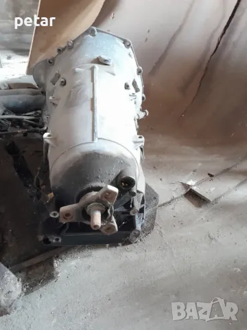 Мерцедес Е220 дизел, автоматик, снимка 2 - Автомобили и джипове - 27234196