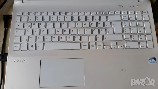 Лаптоп SONY Vaio SVF152C29M, снимка 2 - Лаптопи за работа - 54227609