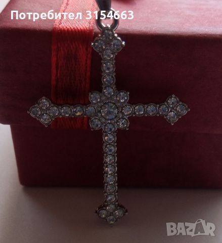 Сребърно колие кръст с кристали , снимка 6 - Колиета, медальони, синджири - 45304938
