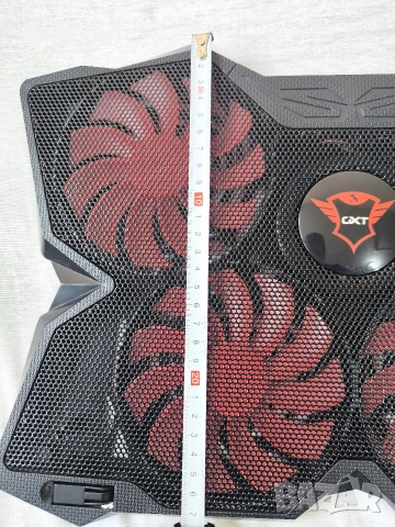 Охладител/cooling pad за лаптоп Trust GXT Yozu до 17.3 инча, снимка 5 - Лаптоп аксесоари - 54286681