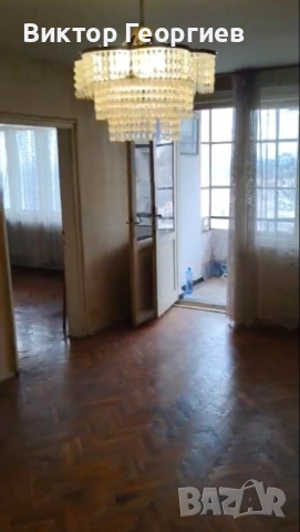 Продава 4-стаен апартамент в Шумен, снимка 8 - Апартаменти - 54106780