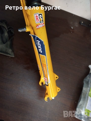 26 цола вилка за велосипед Колело rock shox , снимка 4 - Части за велосипеди - 53913969