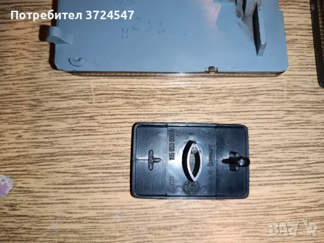 Фолксваген Голф Golf МК2 капачета калник Wolfsburg светлоотразители пасат ОЕМ  , снимка 3 - Части - 50419015