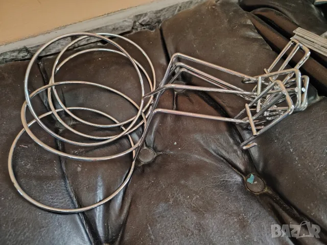 куки-стойки за шапки 